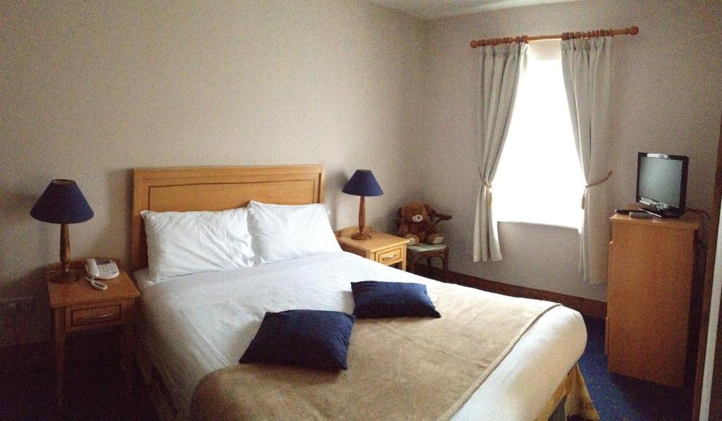 Virginia'S Guesthouse 肯梅尔 客房 照片